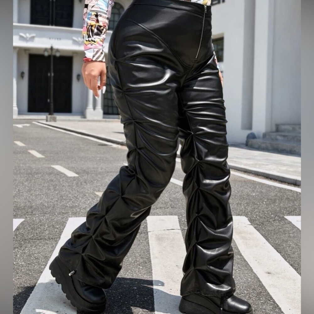 ICON Plus Ruched Patent Pants